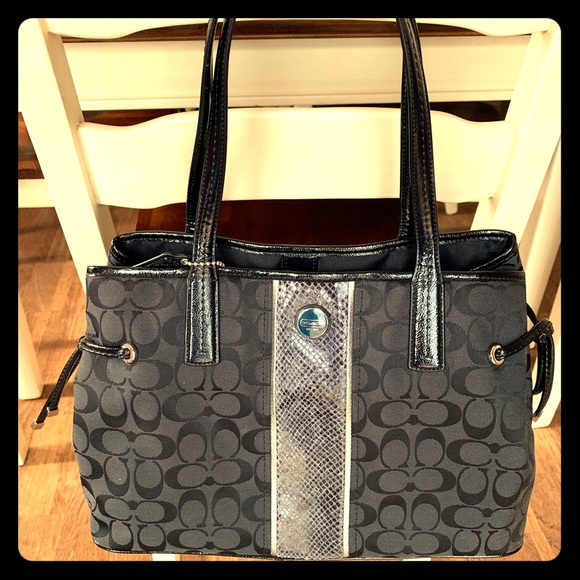 COACH Signature Stripe Drawstring Carryall - Picture 1 of 5